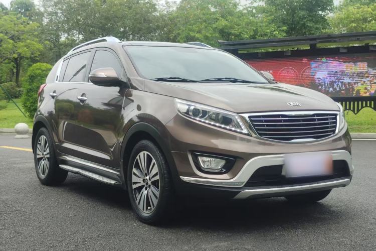 Used Kia Sportage R 2015 2.0L Automatic Two-Wheel Drive DLX Model
