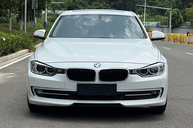 Used BMW 3 Series 2015 320Li Luxury Edition Fashion Model

