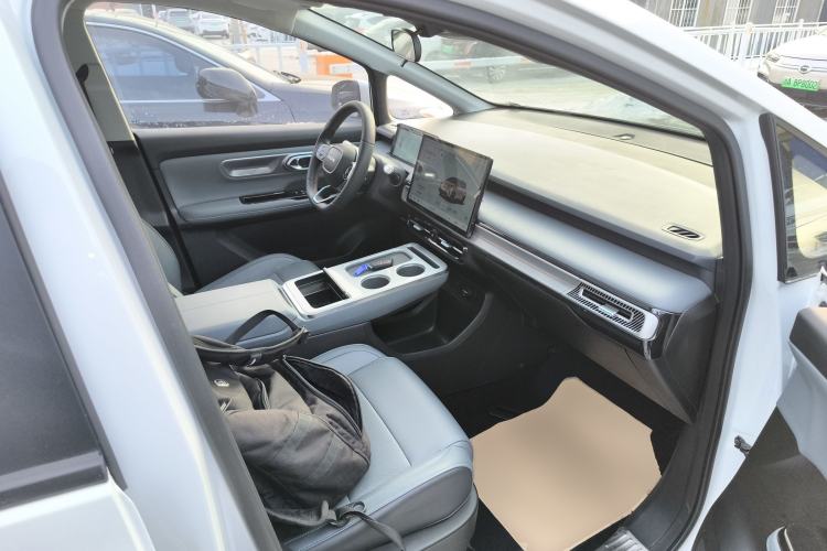 Used AION Y 2023 Plus 510 Smart Edition
