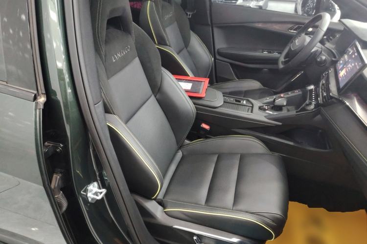 Used Lynk & Co 06 2023 Remix 1.5T Hero
