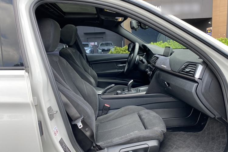 Used BMW 3 Series 2018 320i M Sport Package
