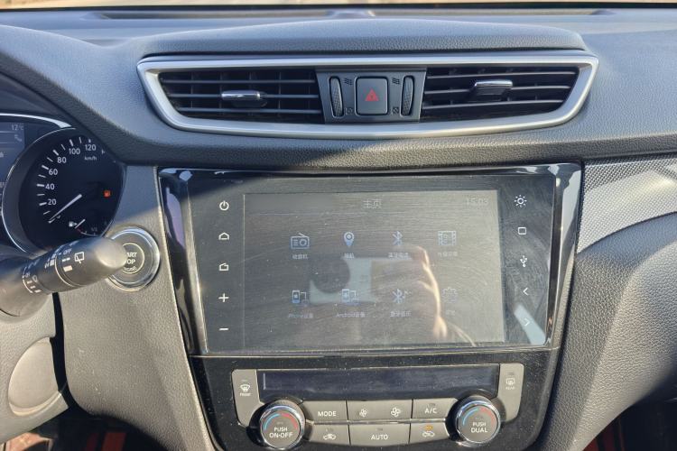 Used Nissan X-Trail 2014 2.5L CVT Luxury Edition 4WD