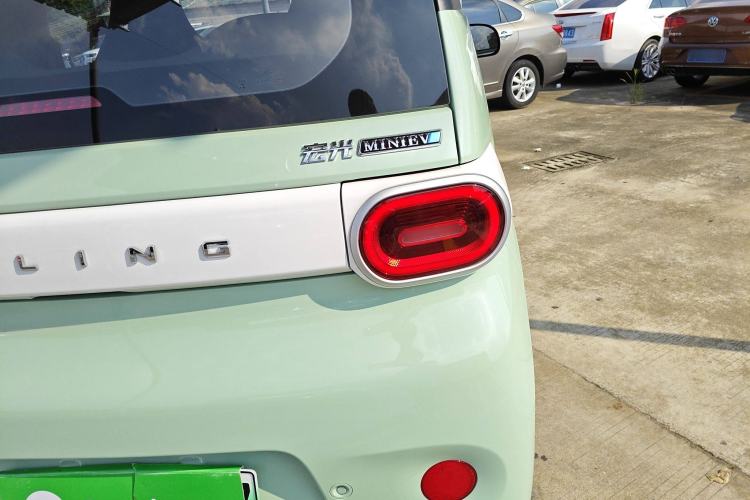 Used Wuling Hongguang MINIEV 2024 3rd Generation 215km Youth Edition
