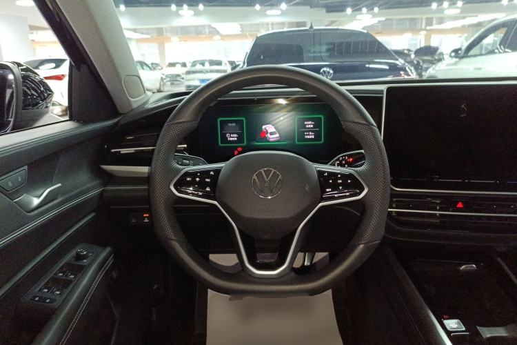 Used Volkswagen Passat 2025 Pro 380TSI Starry Dragon Edition
