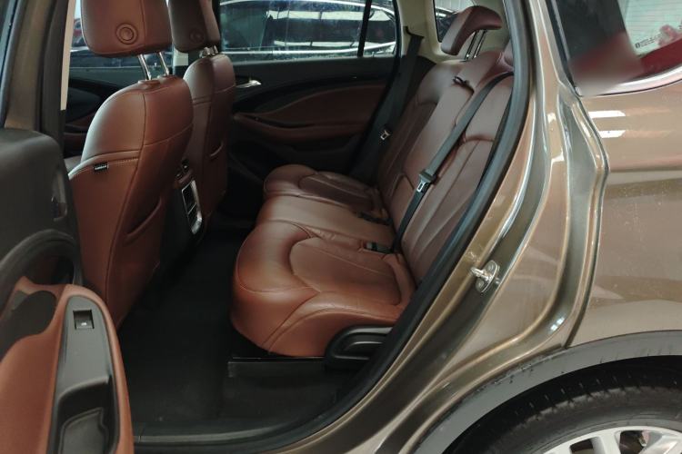 Used Buick Envision 2018 28T Four-Wheel Drive Luxury Model
