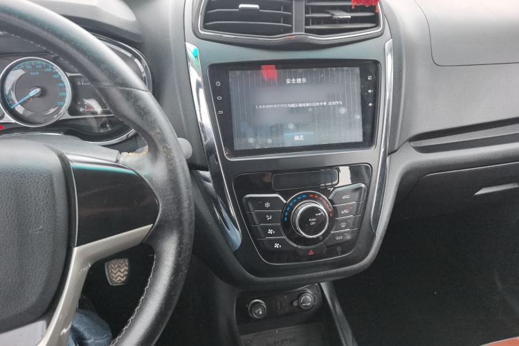 Used SWM X3 2017 1.5T Manual Fashion Model