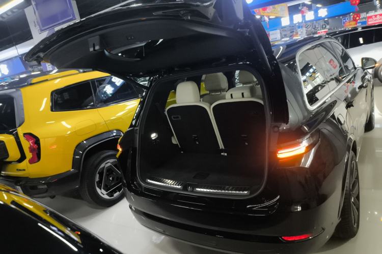 Used Li Auto L9 2024 Ultra Model
