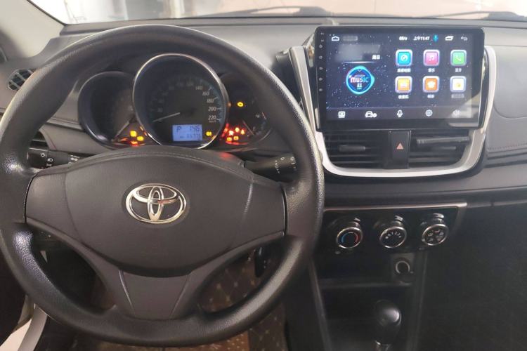 Used Toyota YARiS L 2016 Revised 1.5E CVT Charming Edition
