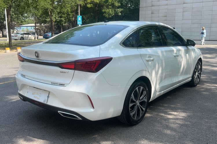 Used Changan Eado 2021 PLUS Blue Whale NE 1.4T GDI DCT Flagship Model
