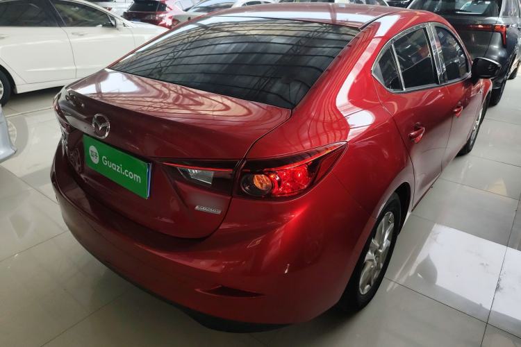 Used Mazda Mazda 3 Axela 2014 Sedan 1.5L Automatic Luxury Model