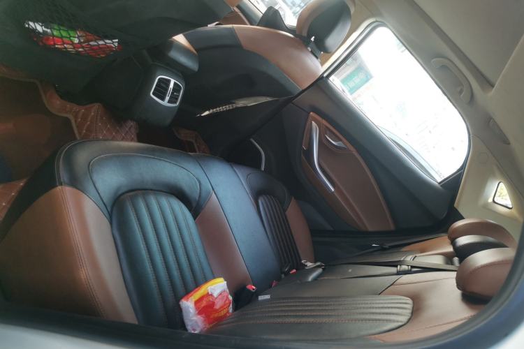 Used Soueast DX7 2017 1.5T Automatic Glory Edition
