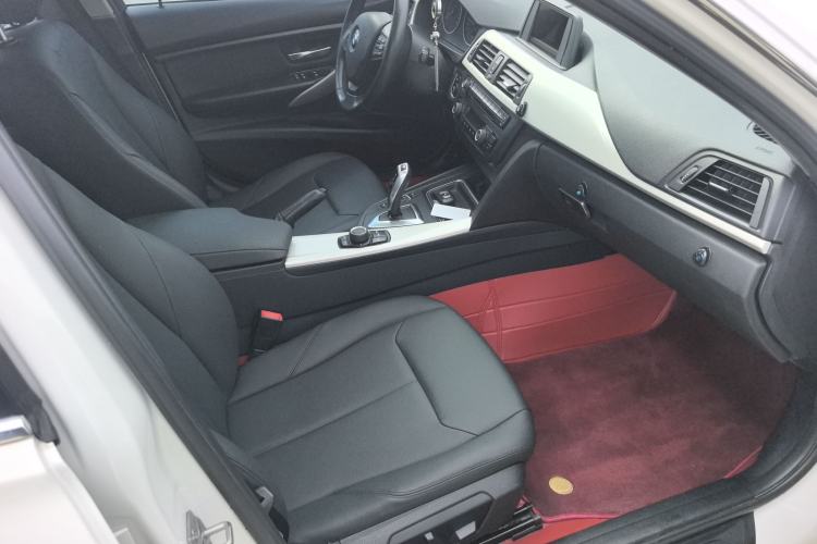 Used BMW 3 Series 2015 320Li Fashion Model