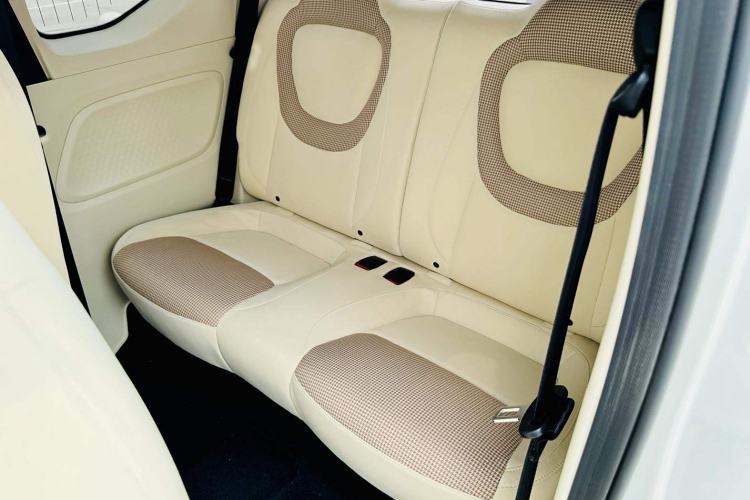 Used Wuling Hongguang MINIEV 2024 3rd Generation 215km Advanced Version
