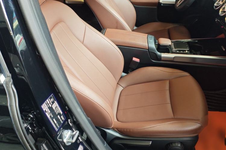 Used Mercedes-Benz GLB 2022 Second Facelift GLB 200 Fashion Edition