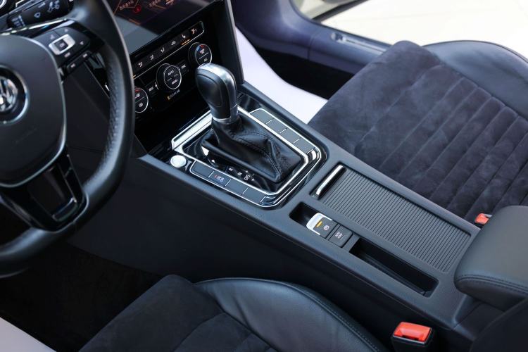 Used Volkswagen Magotan 2018 330TSI DSG Luxury Model