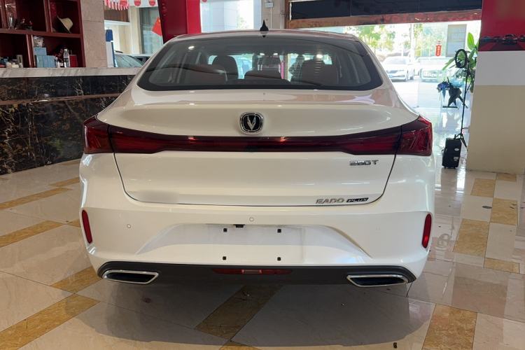 Used Changan Eado 2023 Changan Edition PLUS Blue Whale NE 1.4T GDI DCT Prestige Version
