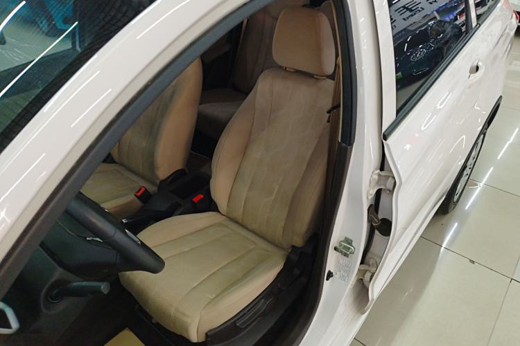 Used Baojun 310W 2017 1.5L Manual Comfort Model China V Standard
