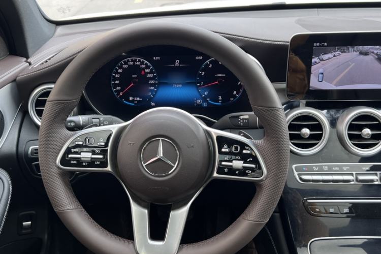 Used Mercedes-Benz GLC 2020 Facelifted GLC 260 L 4MATIC Dynamic Edition
