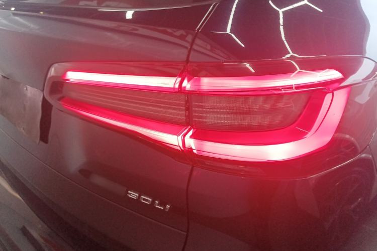 Used BMW X5 2022 Restyled xDrive 30Li Luxury Version M Sport Package