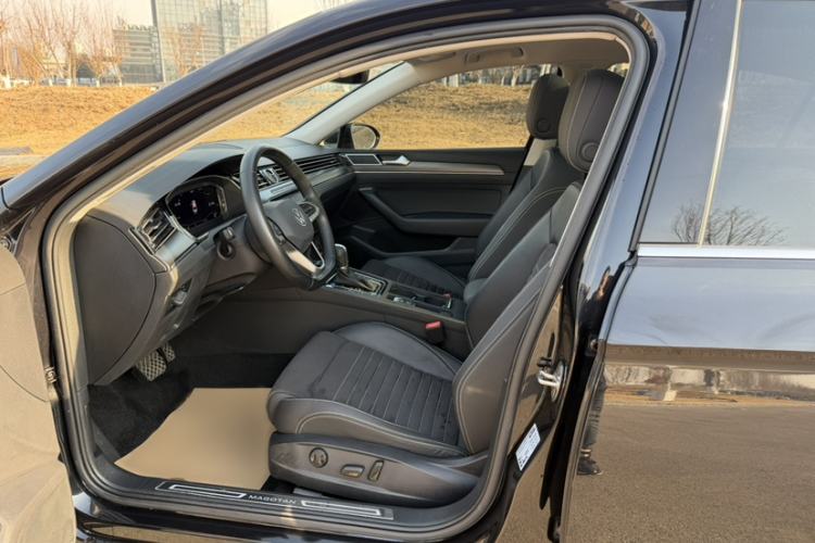 Used Volkswagen Magotan 2020 330TSI DSG Luxury Edition
