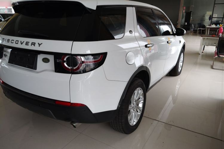 Used Land Rover Discovery Sport 2019 240 PS SE Version China VI Standard

