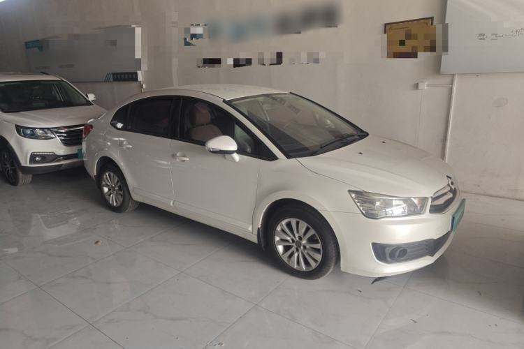 Used Citroen C-Quatre 2014 VTS Version 1.6L Automatic Prestige Model
