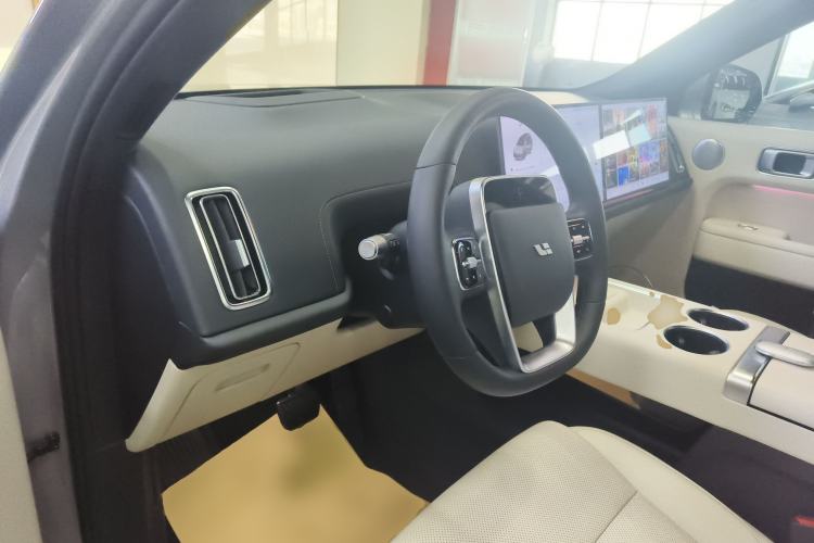 Used Li Auto L9 2022 Max model