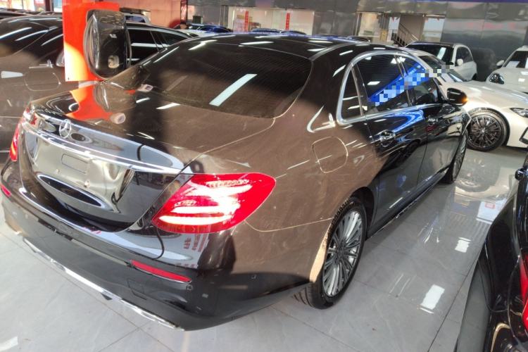 Used Mercedes-Benz E-Class 2019 Restyled E 300 L Sporty and Stylish Edition
