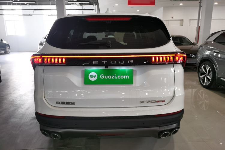 Used JETOUR X70 PLUS 2023 1.5T DCT Brave PLUS 5-Seater
