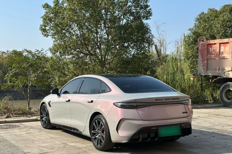 Used BYD Seal 2022 550 km Standard Range Rear-Wheel Drive Prestige Version
