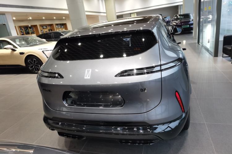 Used  07 2024 Max Extended-Range Edition
