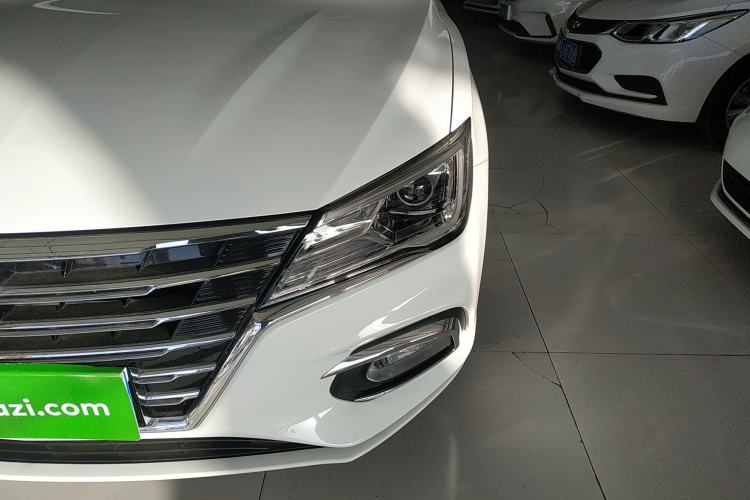 Used Roewe i5 2020 1.5L Automatic 4G Connect Luxury Flagship Edition
