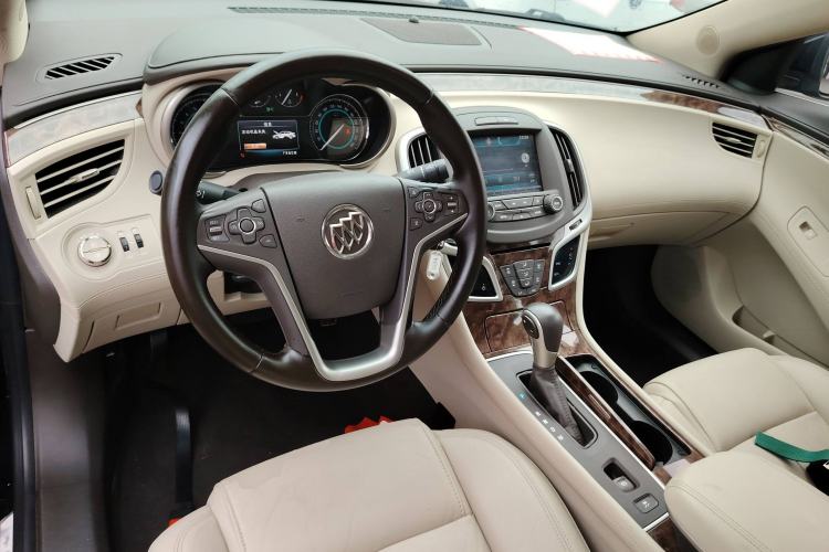 Used Buick LaCrosse 2013 2.4L SIDI Leading Comfort Version
