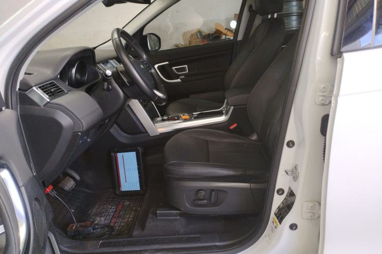 Used Land Rover Discovery Sport 2019 240 PS SE Version China V Standard
