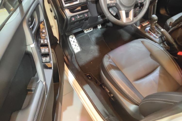 Used Subaru Forester 2018 2.0i Fashion Navigation Edition