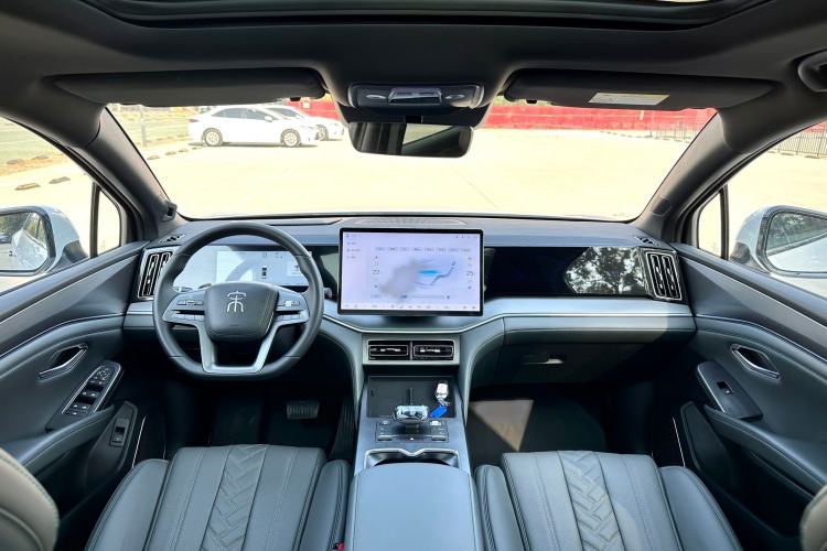 Used BYD Song L DM-i 2025 Intelligent Driving Version 160 km Beyond-Range Type
