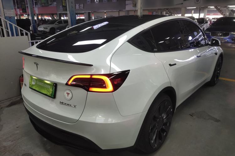 Used Tesla Model Y 2021 Performance High-Performance All-Wheel-Drive Version
