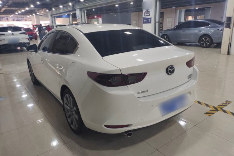 Used Mazda Mazda 3 Axela 2022 2.0L Automatic ZhiXuan Edition