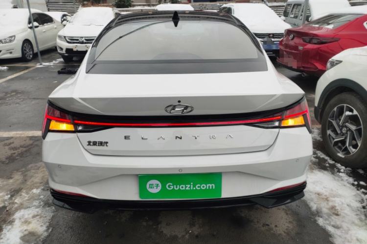 Used Hyundai Elantra 2022 1.5L CVT LUX Prestige Edition
