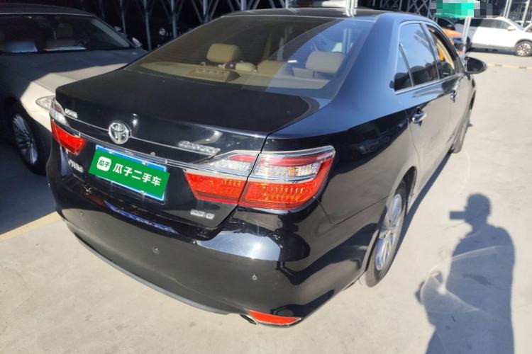 Used Toyota Camry 2015 2.0G Premier Edition
