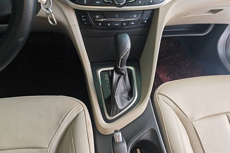 Used Buick GT 2019 15T Dual-Clutch Connected Elite Model China VI
