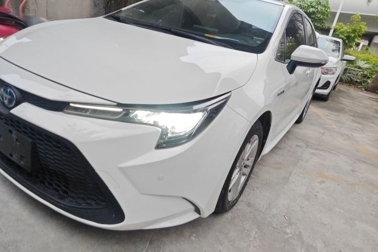 Used Toyota Levin 2021 Dual-Motor 1.8H E-CVT Leading Edition
