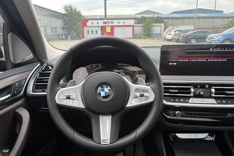 Used BMW X3 2022 Second Facelift xDrive30i Leading Edition M Night Sky Package
