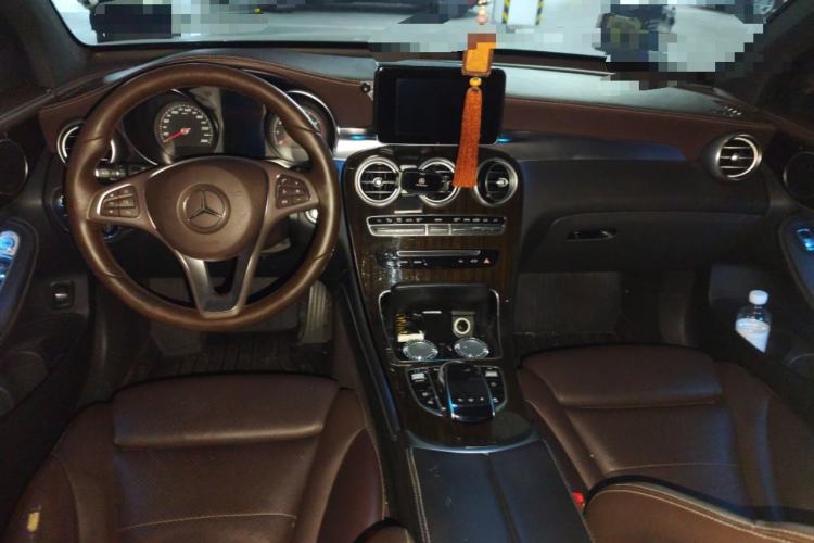 Used Mercedes-Benz GLC 2016 GLC 260 4MATIC Luxury Model
