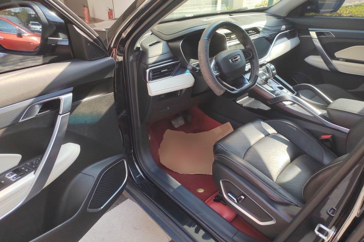 Used Geely Auto Emgrand X7 Sport 2022 Boyue X 1.8TD DCT ZhiZun Edition
