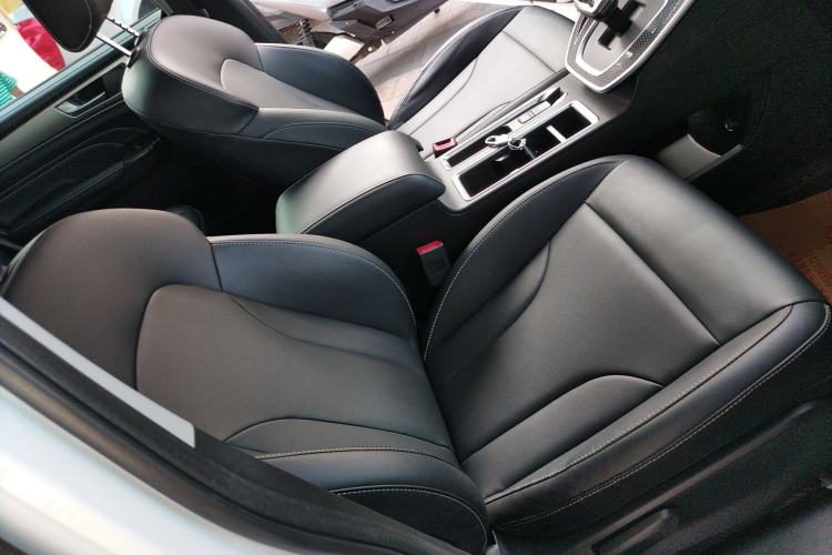 Used Haval M6 2021 PLUS 1.5T DCT Luxury Smart Connectivity Model
