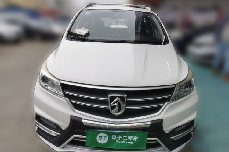 Used Baojun 730 2019 1.5T CVT Fashion Model 7 Seats China VI Emission Standard
