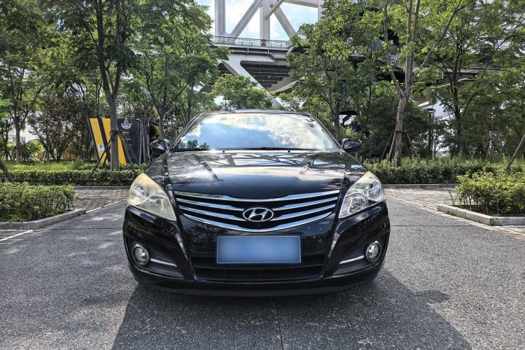 Used Hyundai Celesta 2011 1.6L Automatic Comfort Model
