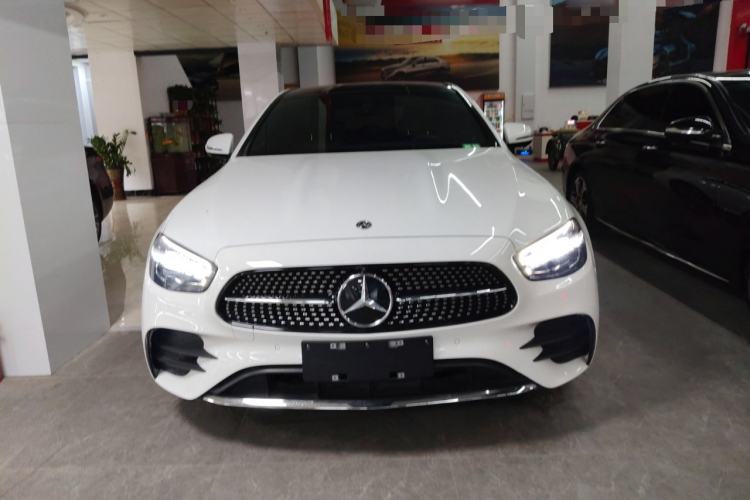 Used Mercedes-Benz E-Class 2022 Revised Version E 300 L Sporty and Stylish Edition
