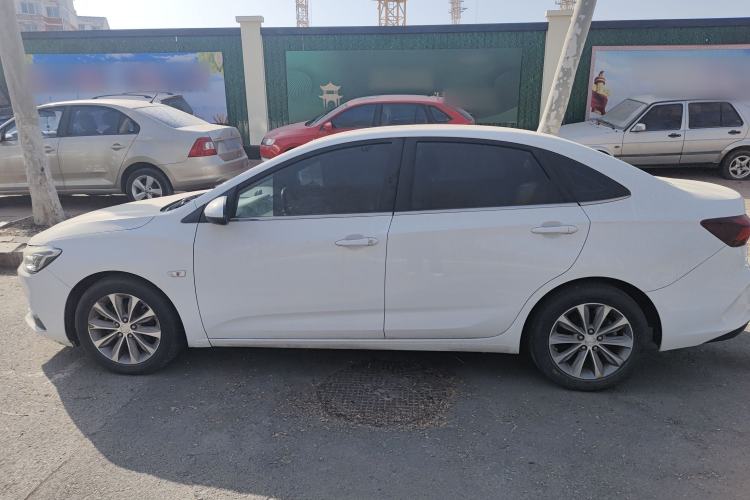 Used Chevrolet Monza 2022 320 Automatic Enjoyment Sunroof Version
